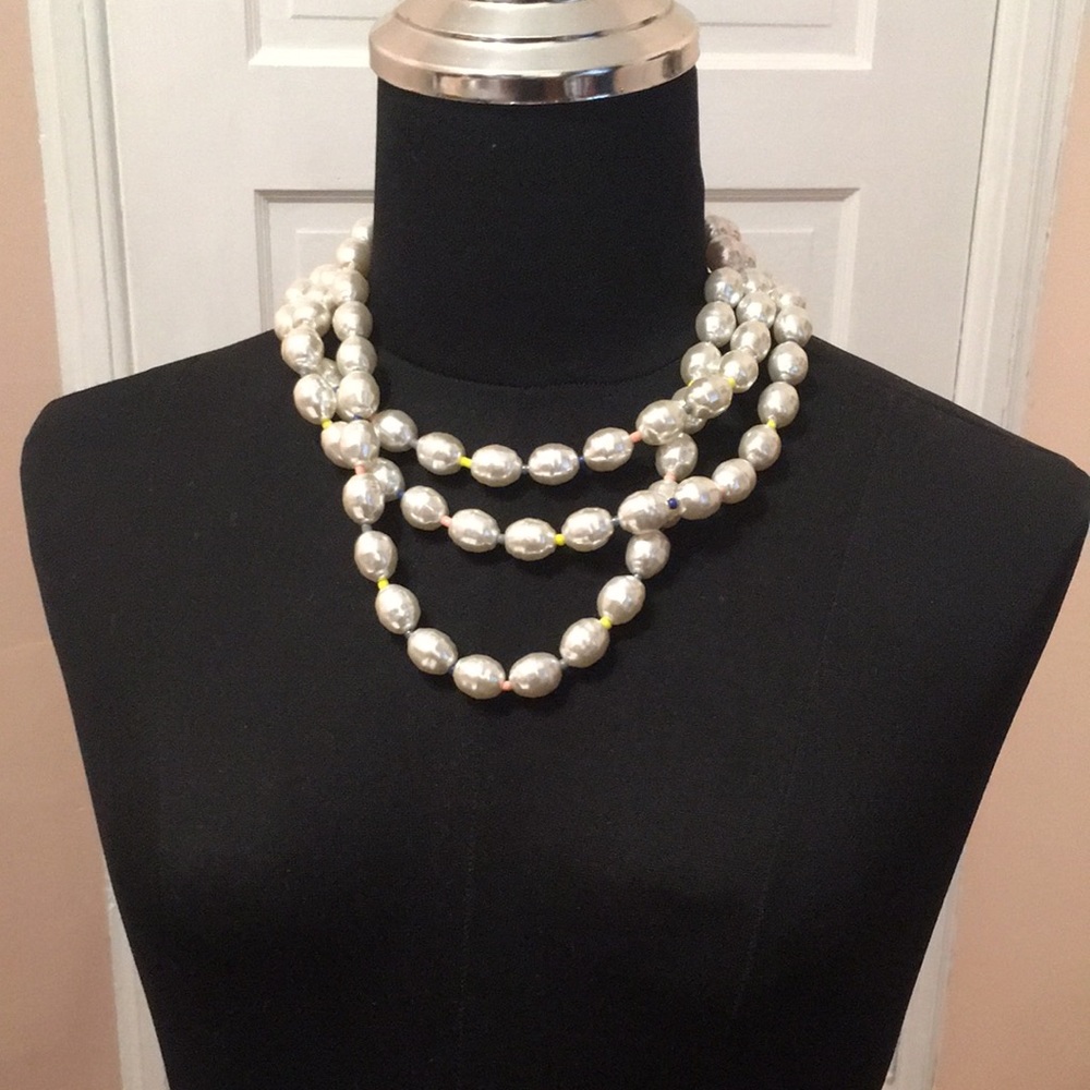 Lane Bryant necklace. (Costume Jewelry)